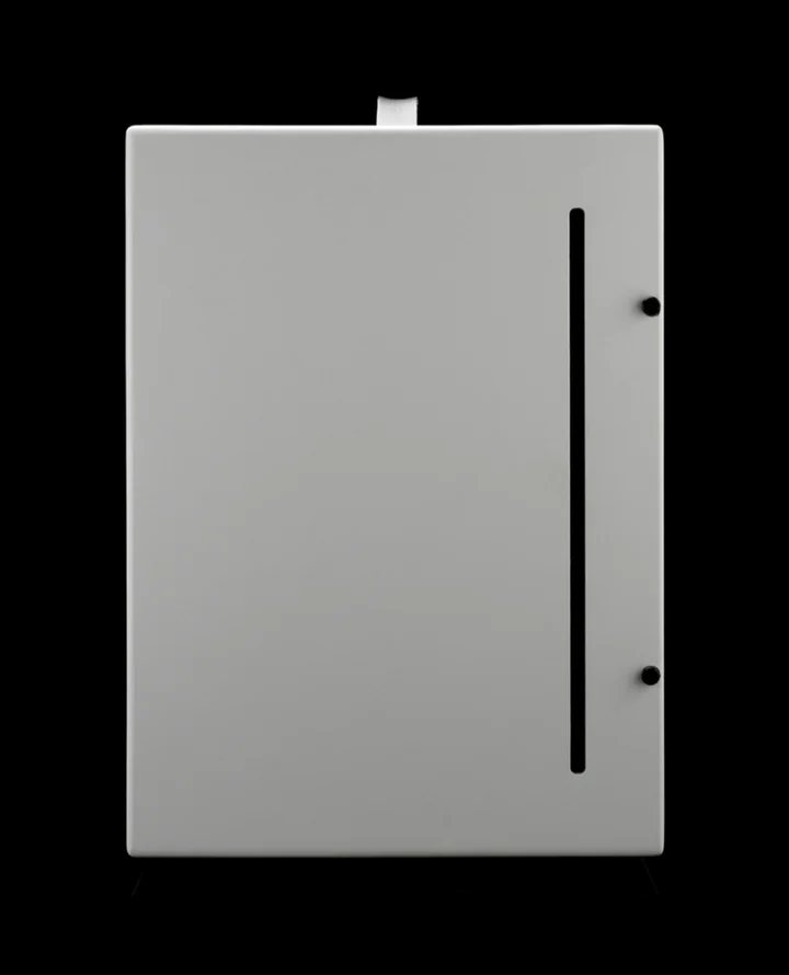 Quasar dual lateral ports on the side panel — close detail